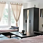 Apartment Working & Longstay Dd *