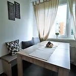 Apartment Working & Longstay Dd *